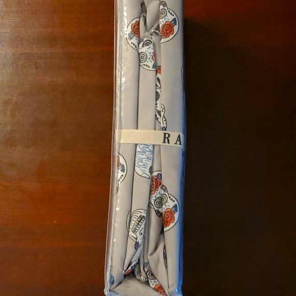 Rae Dunn sugar skull twin sheet set - Picture 3 of 5